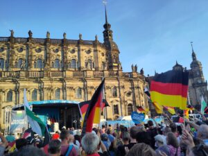 AfD closing rally in Dresden, August 29 - Antifascist Europe